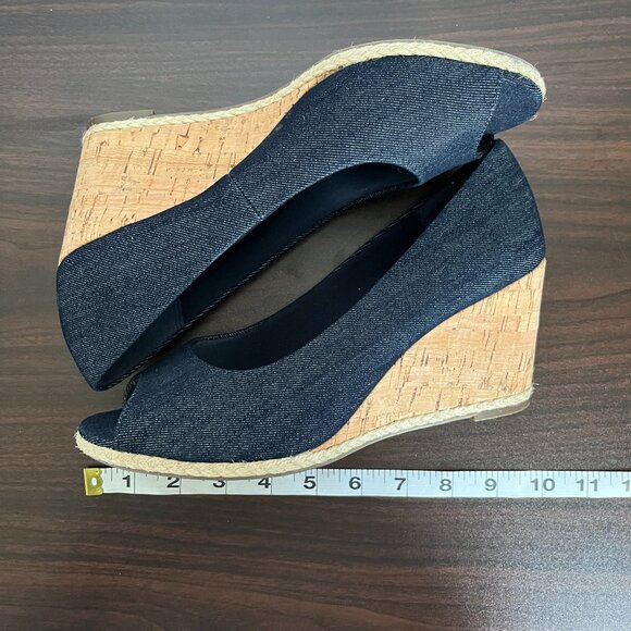 Kelly & Katie Cork Wedge Peep-toe Pumps in Dk Blue Denim Size 8.5 - Picture 5 of 9
